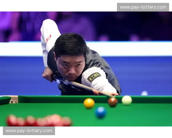 燃爆绿茵！巴西vs厄瓜多尔巅峰对决：不仅仅是90分钟的较量，更是灵魂的碰撞！